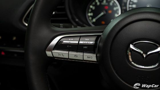 2019 Mazda 3 Sedan 2.0 SkyActiv High Plus Interior 005