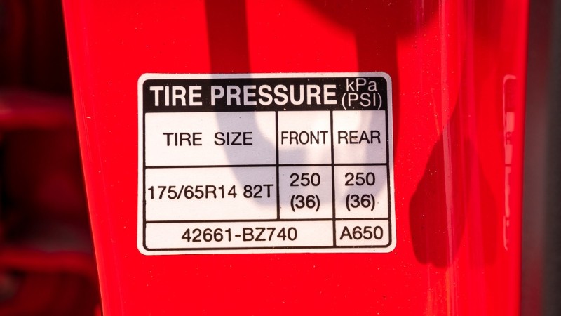 Here’s how to correctly inflate your tyres 02