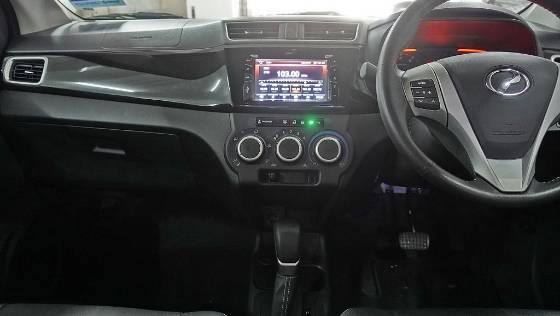 2018 Perodua Bezza 1.3 Advance Interior 004