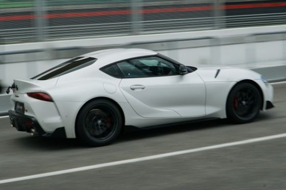 Review: 2023 Toyota GR Supra 6MT - A swansong salute to manual fans, but is it better than the 8AT?