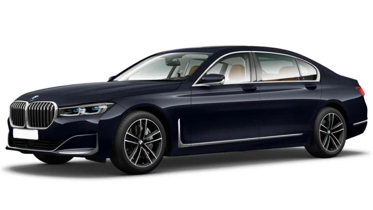 BMW 7 Series Imperial Blue Brilliant Effect