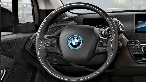 BMW i3s (2019) Interior 002