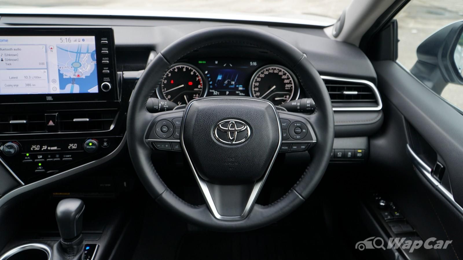 2022 Toyota Camry Public Interior 002
