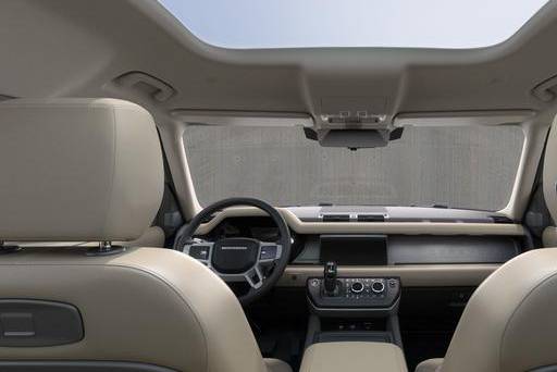 Land Rover Defender 110 (2020) Interior 001