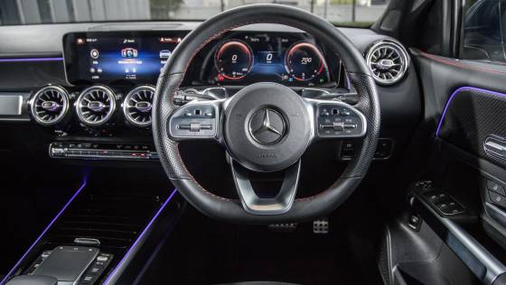 2020 Mercedes-Benz GLB 250 AMG Line Interior 003