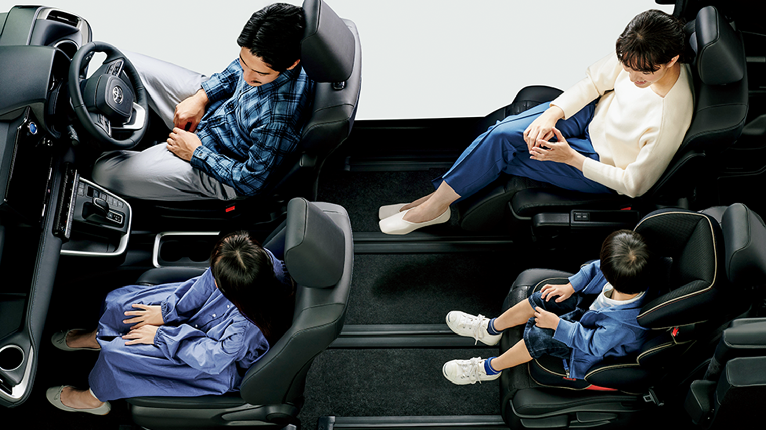 2023 Toyota Voxy S-Z E-Four 1.8L Hybrid 7 Seats Interior 008