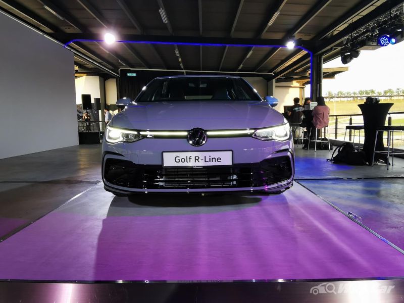Would you drop RM 169,990 for the CKD Mk8 Volkswagen Golf R-Line? 02
