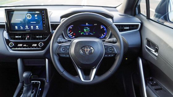 2022 Toyota Corolla Cross 1.8 Hybrid Interior 005
