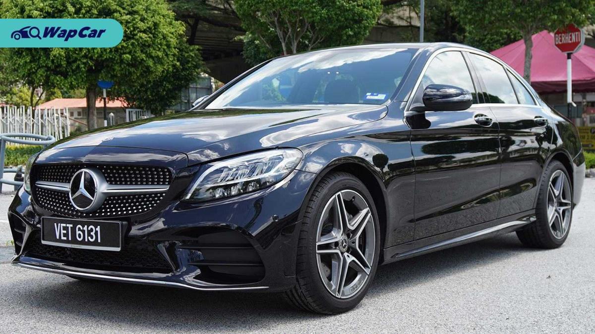 In Brief: New 2020 Mercedes-Benz C200 AMG Line - good enough against the 2020 BMW 320i 01