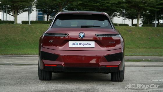 2021 BMW iX xDrive40 Sport Exterior 008