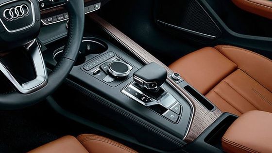 Audi A4 (2019) Interior 003