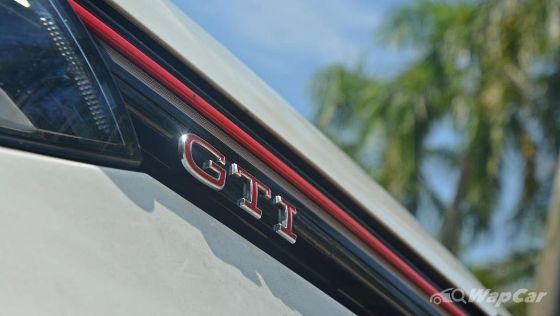 2022 Volkswagen Golf GTI Exterior 009