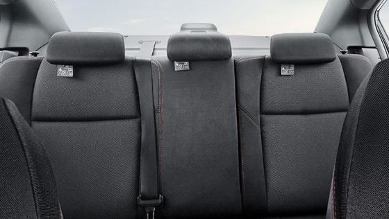 Subaru WRX (2017) Interior 005