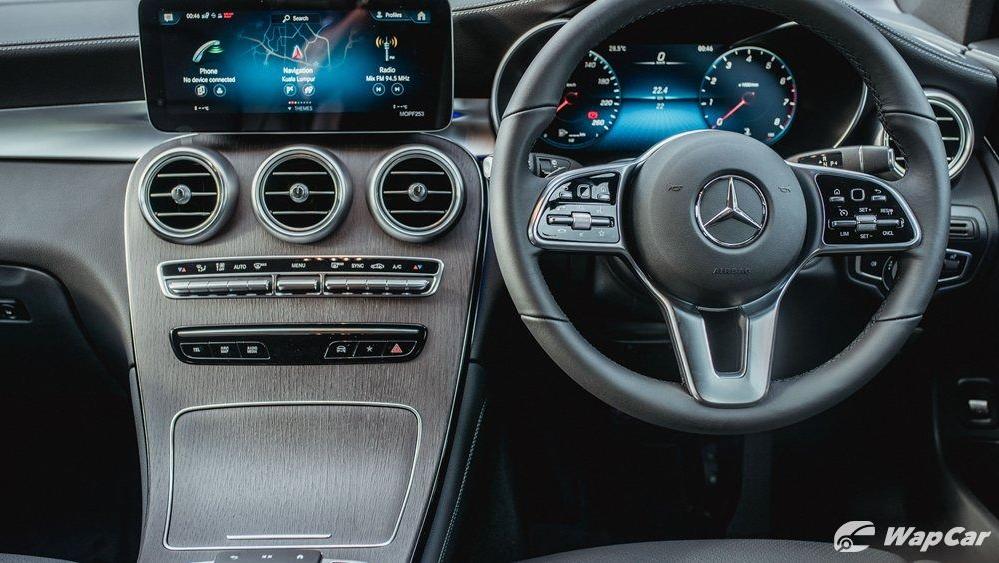 2020 Mercedes-Benz GLC 200 Interior 004