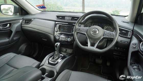 2019 Nissan X-Trail 2.0 2WD Mid Interior 002