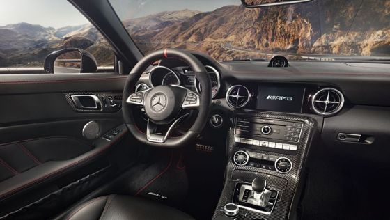 Mercedes-Benz SLC AMG (2019) Interior 001