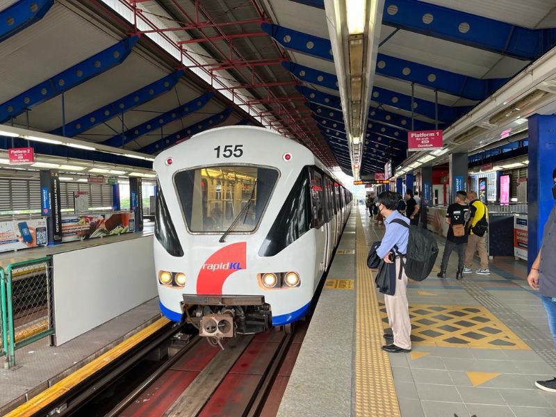 One day after resumption, KJ LRT is down once more 02