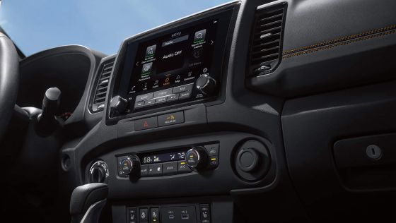 2023 Nissan Frontier King Cab S 3.8L V6 4x2 Interior 006