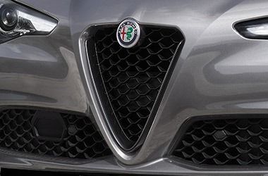 Alfa Romeo Giulia (2019) Exterior 004