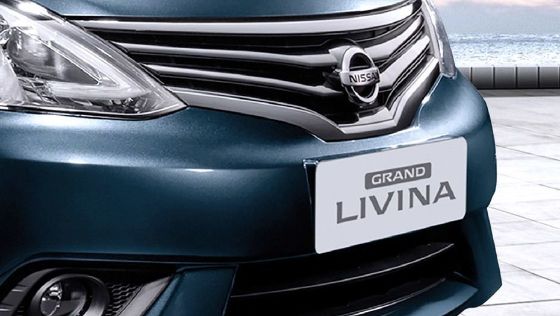 Nissan Grand Livina (2018) Exterior 005