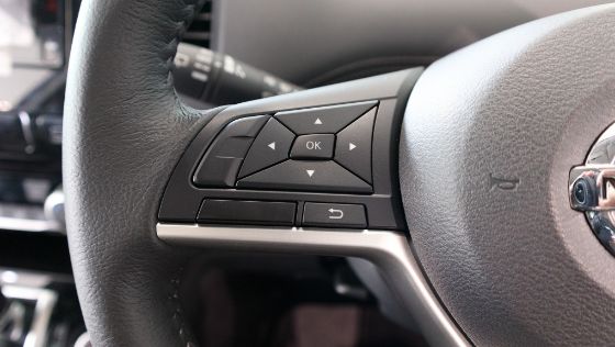 2018 Nissan Serena S-Hybrid Highway Star 2.0 Interior 008