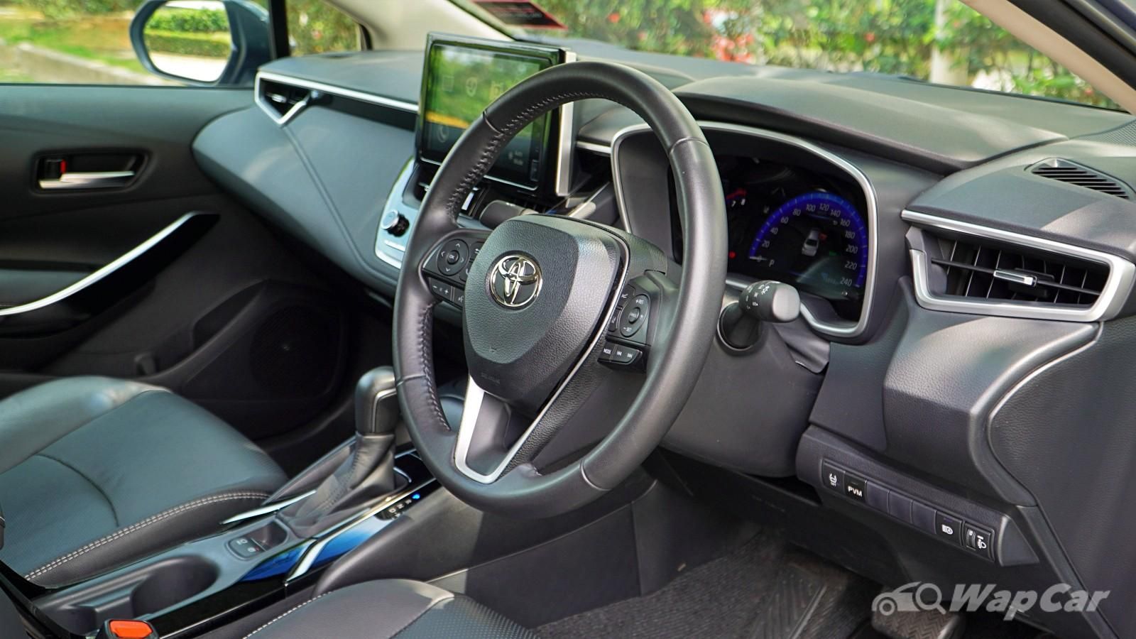 2020 Toyota Corolla Altis 1.8E Interior 002