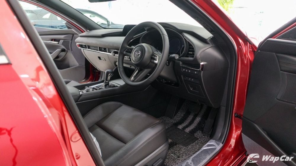 2019 Mazda 3 Liftback 2.0 SkyActiv High Plus Interior 002