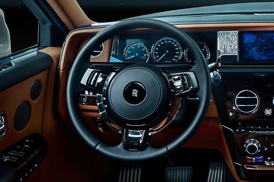 2017 Rolls-Royce Phantom Phantom Interior 002