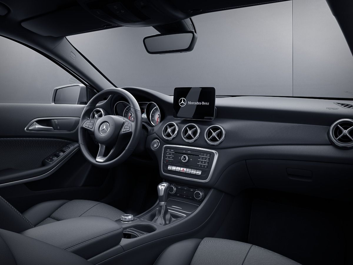 2019 Mercedes-Benz GLA 200 Style Interior 001