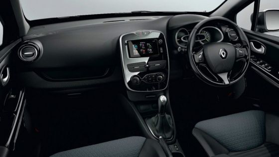 Renault Clio (2019) Interior 001