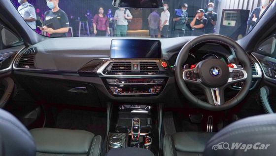 2020  BMW X4 M Competition Interior 001