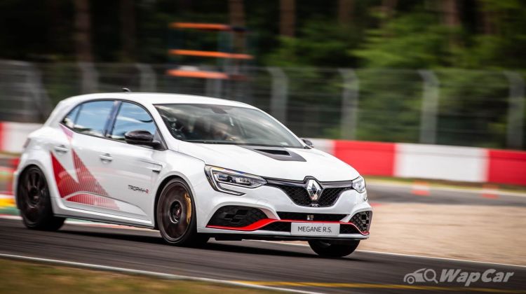After Volvo, Renault to cap their cars to 180 km/h, including Renault Sport models