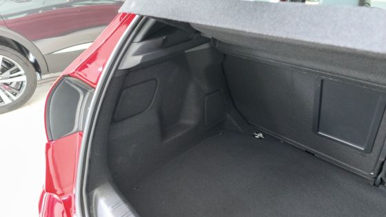 2019 Peugeot 308 GTi Interior 039