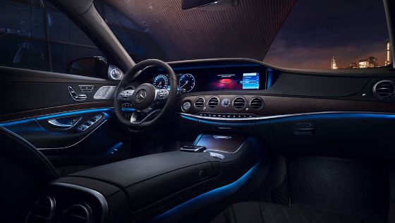 2019 Mercedes-Benz S 560 e Exclusive Interior 001