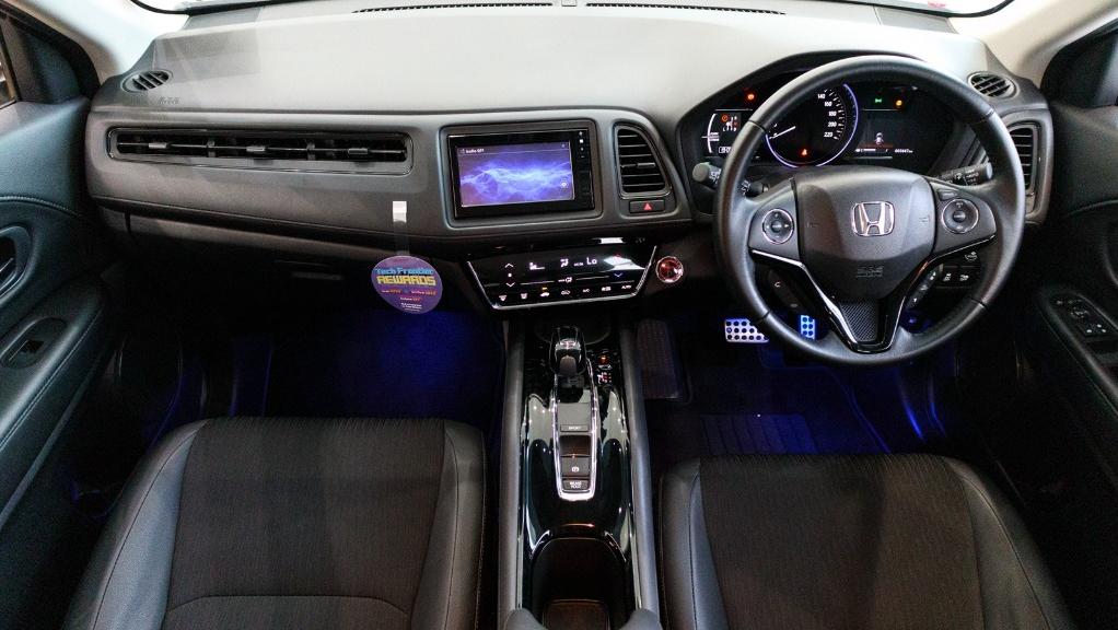 2019 Honda HR-V 1.5 Hybrid Interior 001