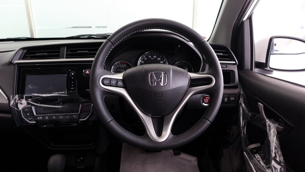 2018 Honda BR-V 1.5 V Interior 005