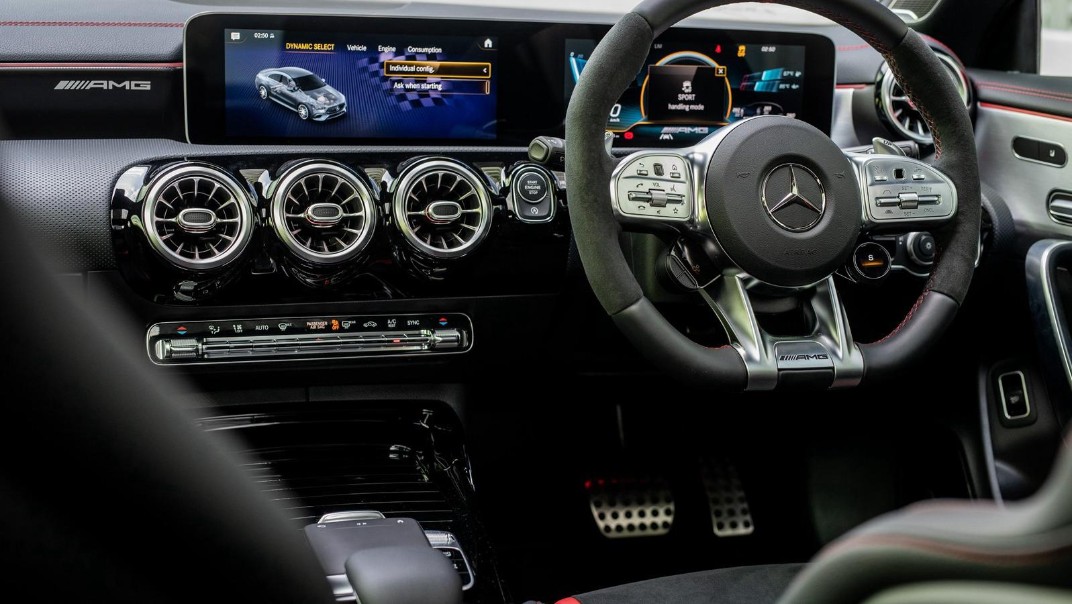 2020 Mercedes-Benz AMG CLA 45 S Interior 002