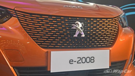 2023 Peugeot e-2008 Exterior 009