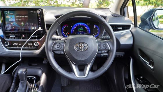 2020 Toyota Corolla Altis 1.8E Interior 003