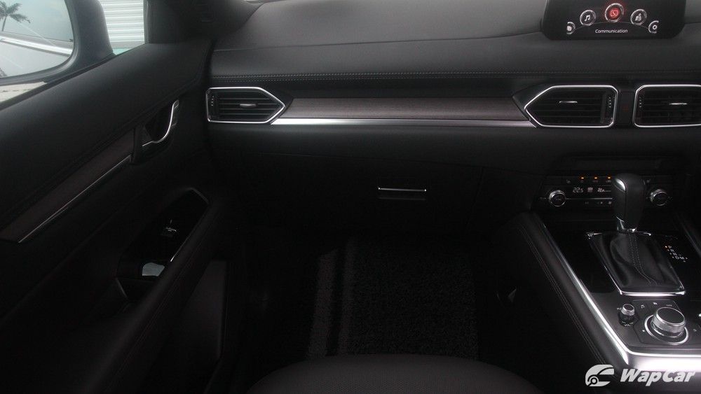 Mazda CX-8 2.2 SKYACTIVE (2019) Interior 004