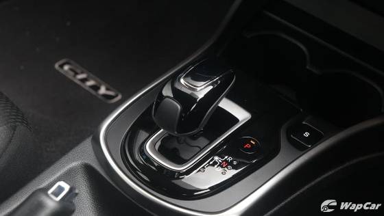 2018 Honda City 1.5 Hybrid Interior 008