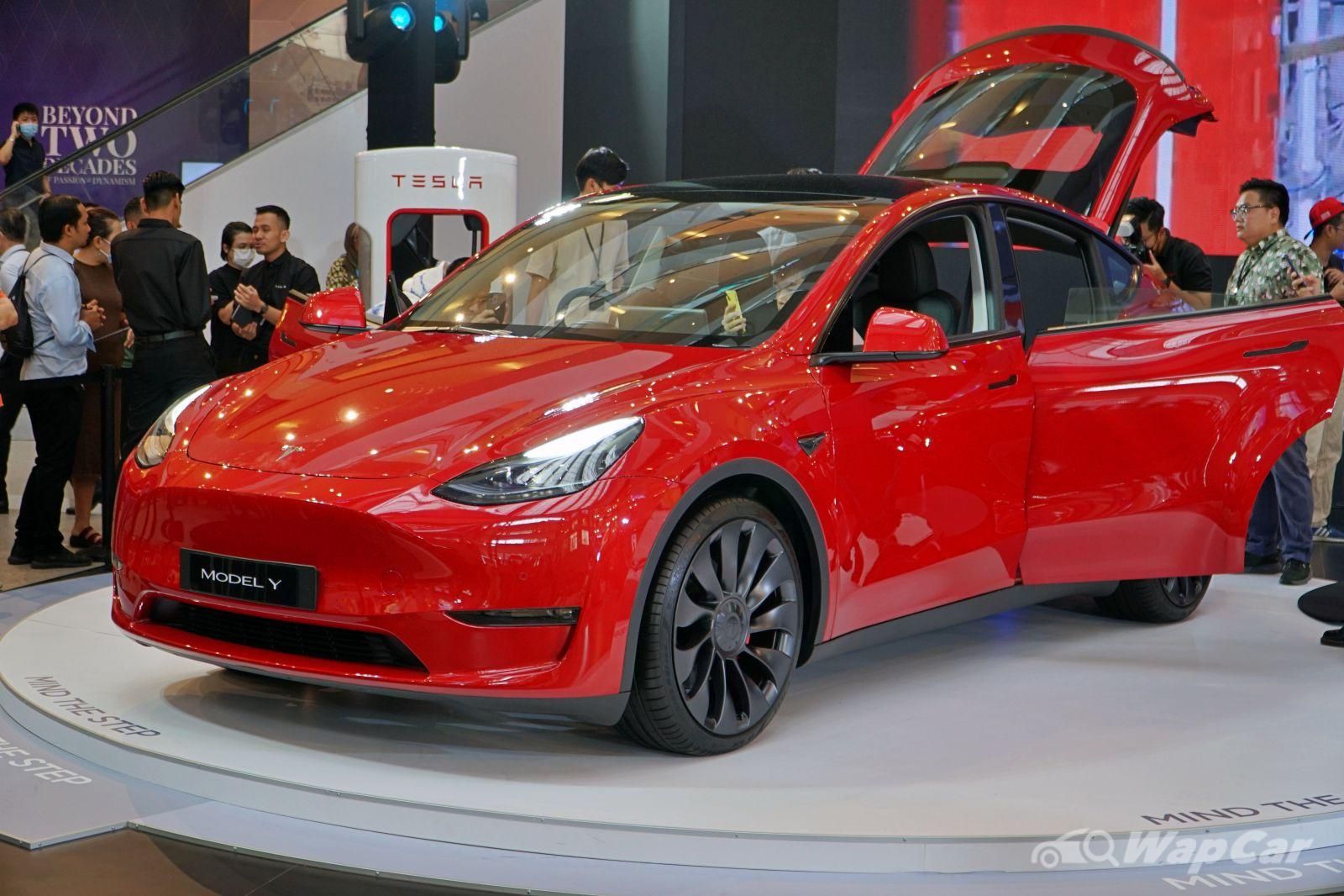 2023 Tesla Model Y Performance Exterior 002