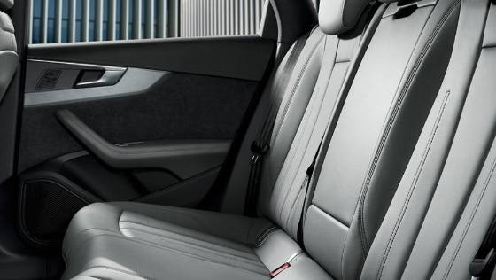 Audi A4 (2019) Interior 019