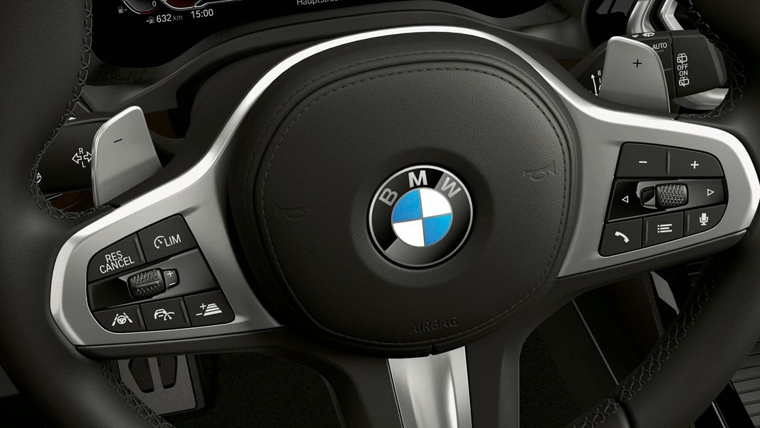 2022 BMW X3 xDrive30e M Sport Interior 003