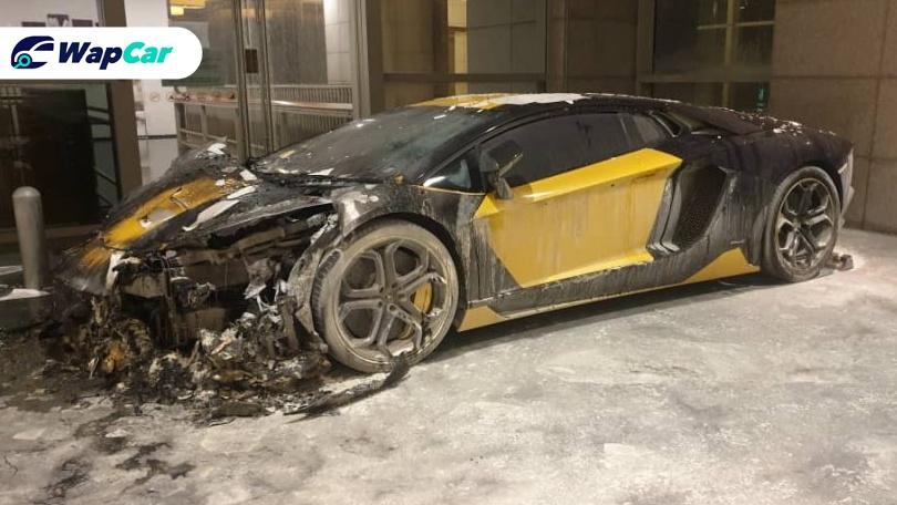 Lamborghini Aventador caught fire in Pavilion parking lot. RIP another Lambo 01