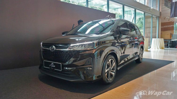 Does the 2022 Perodua Alza come with Apple CarPlay? Yes and no