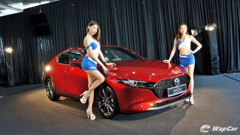 Why is the Mazda 3 so much more expensive than a Honda Civic/Toyota Corolla Altis? 02