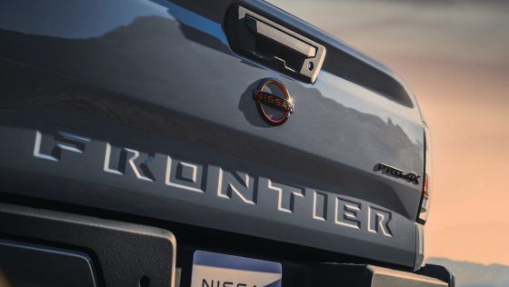 2023 Nissan Frontier King Cab S 3.8L V6 4x2 Exterior 009