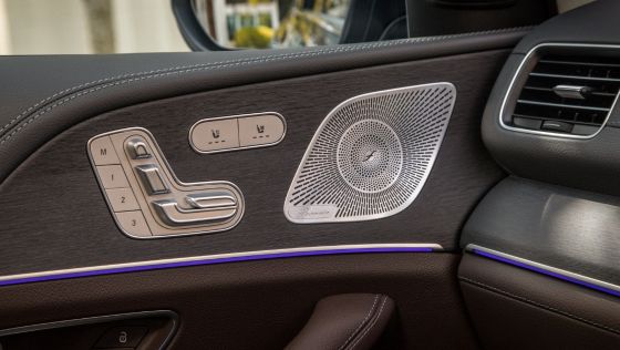 2020 Mercedes-Benz GLS 450 4Matic Interior 009