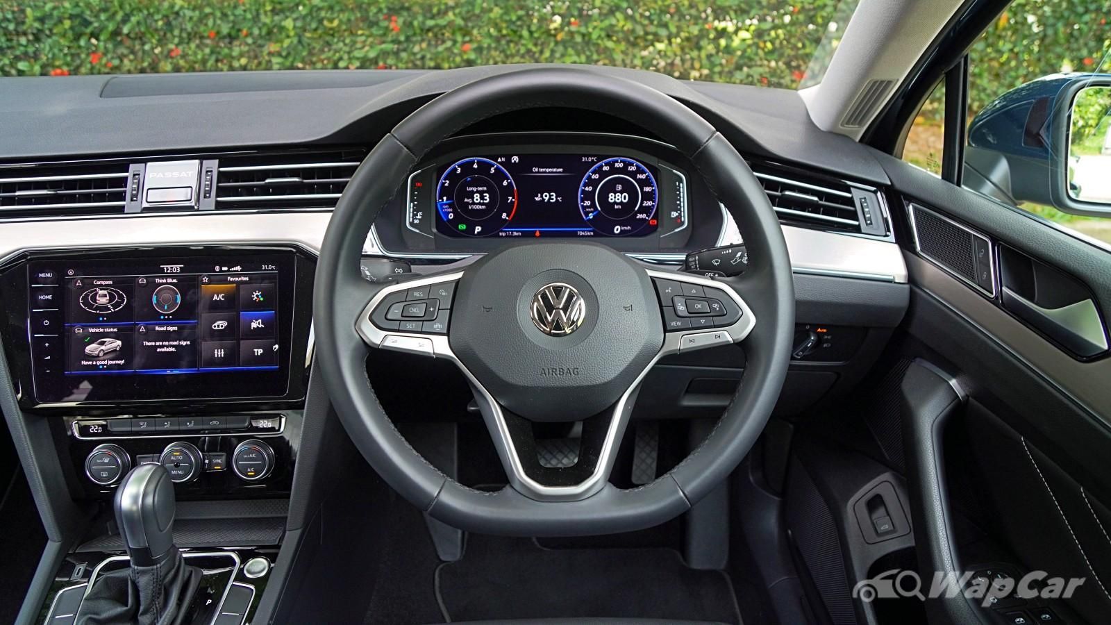 2020 Volkswagen Passat 2.0TSI Elegance Interior 002
